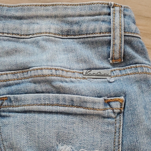 KanCan Mid Rise Light Wash Distressed Skinny Jeans 27 - Picture 7 of 15